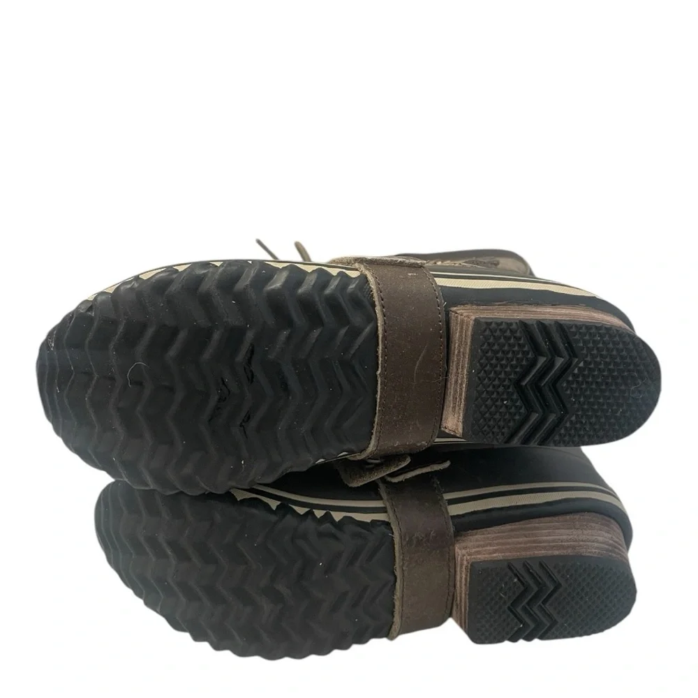Sorel Brown and Tan Lace-Up Winter Boots